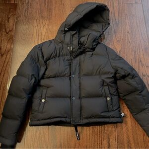 Aritzia Super Puff Shorty Jacket